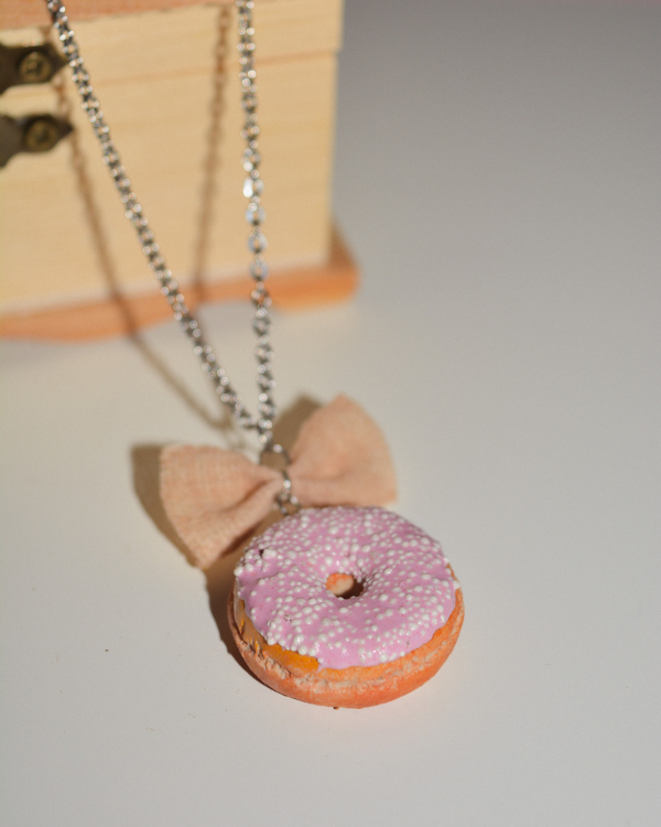 Κολιέ ''strawberry donut''