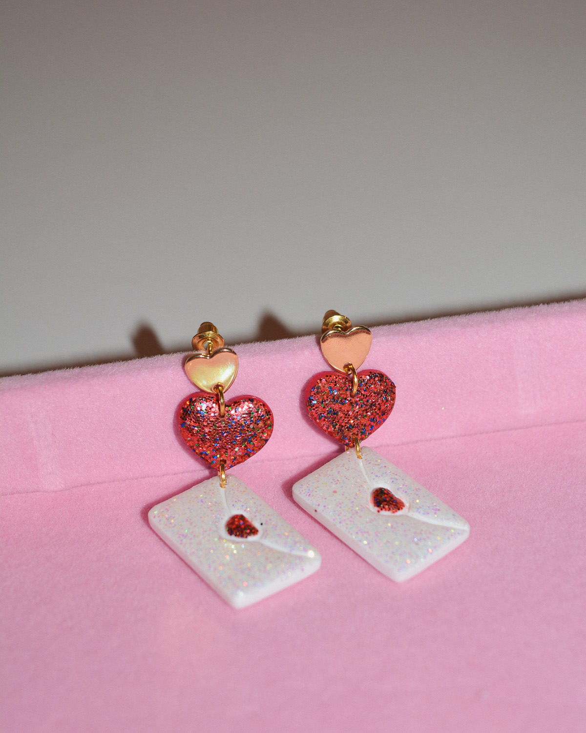Σκουλαρίκια ''Glitter Love Letters'' - Image 2