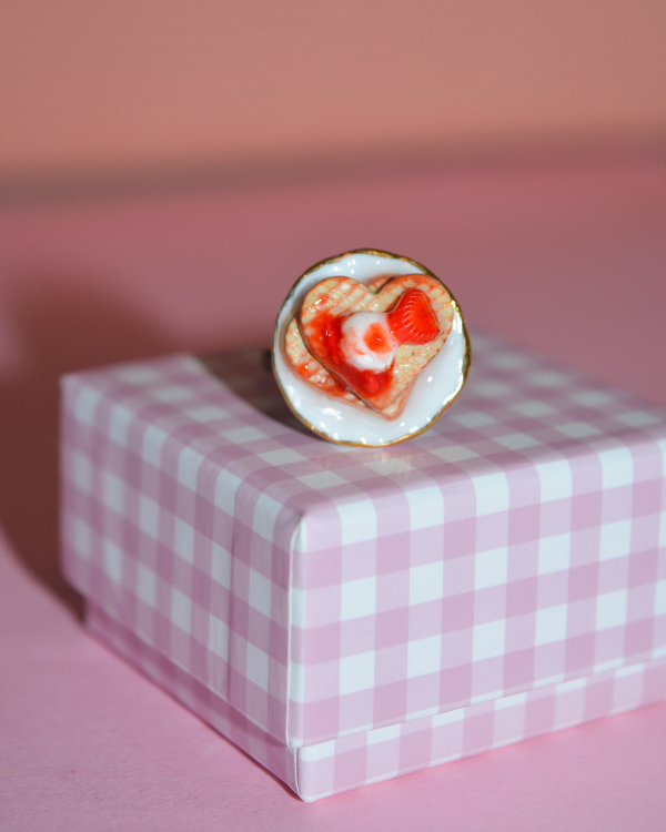 Δαχτυλίδι ''Βάφλα καρδιά με παγωτό''